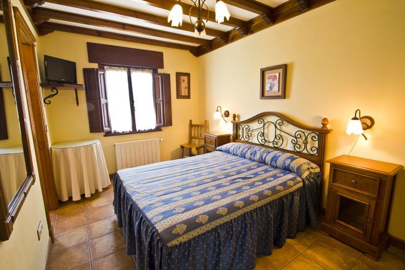 Hospedaje Granada San Vicente De La Barquera Rum bild